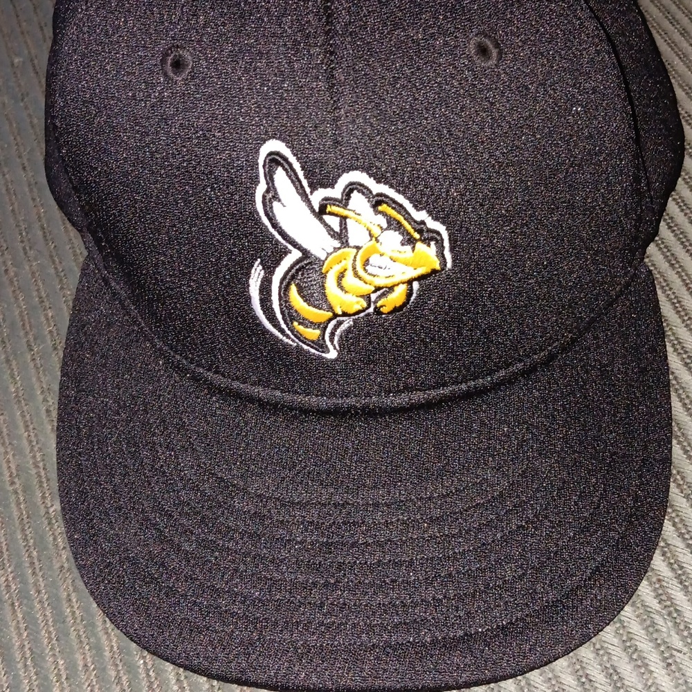 Richardson Yellow Jacket Logo Hat ■ Size S/M